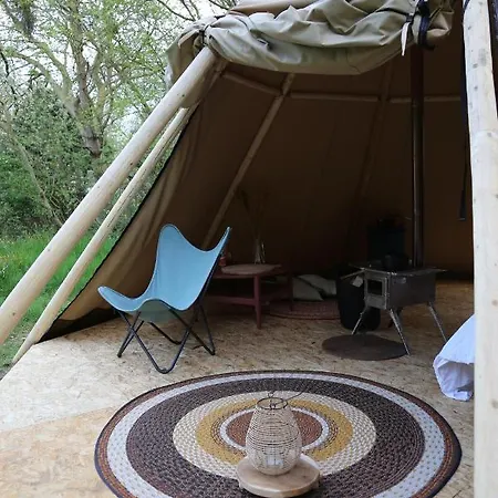 Luxury tent Tipi Texel 't Horntje